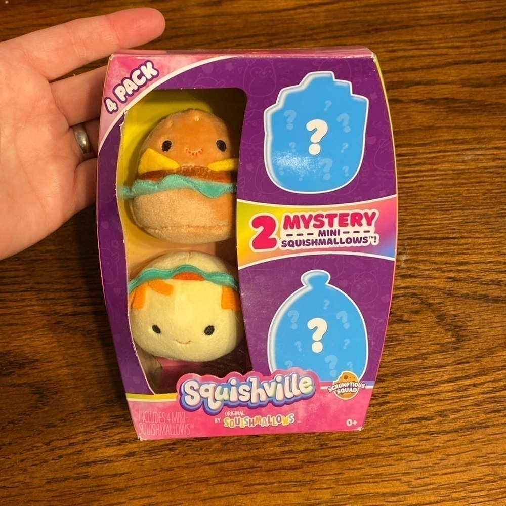 Squishmallow Squishville mystery minis!